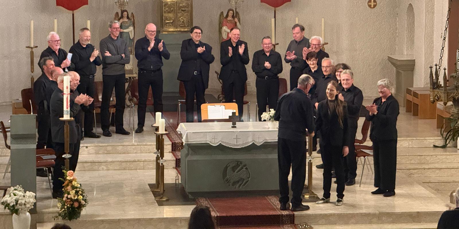 Mélodie Michel und Schola